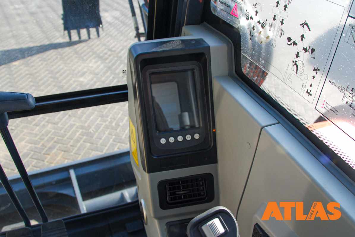 Atlas graafmachine AC 90 UF (19)